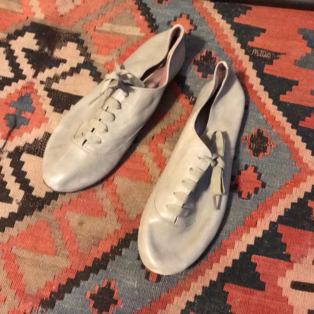 Pearl grey Luxury Rebel leather slipper/sneaker